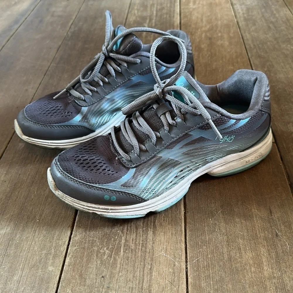Women’s Grey and Blue Ryka tennis shoes size 7